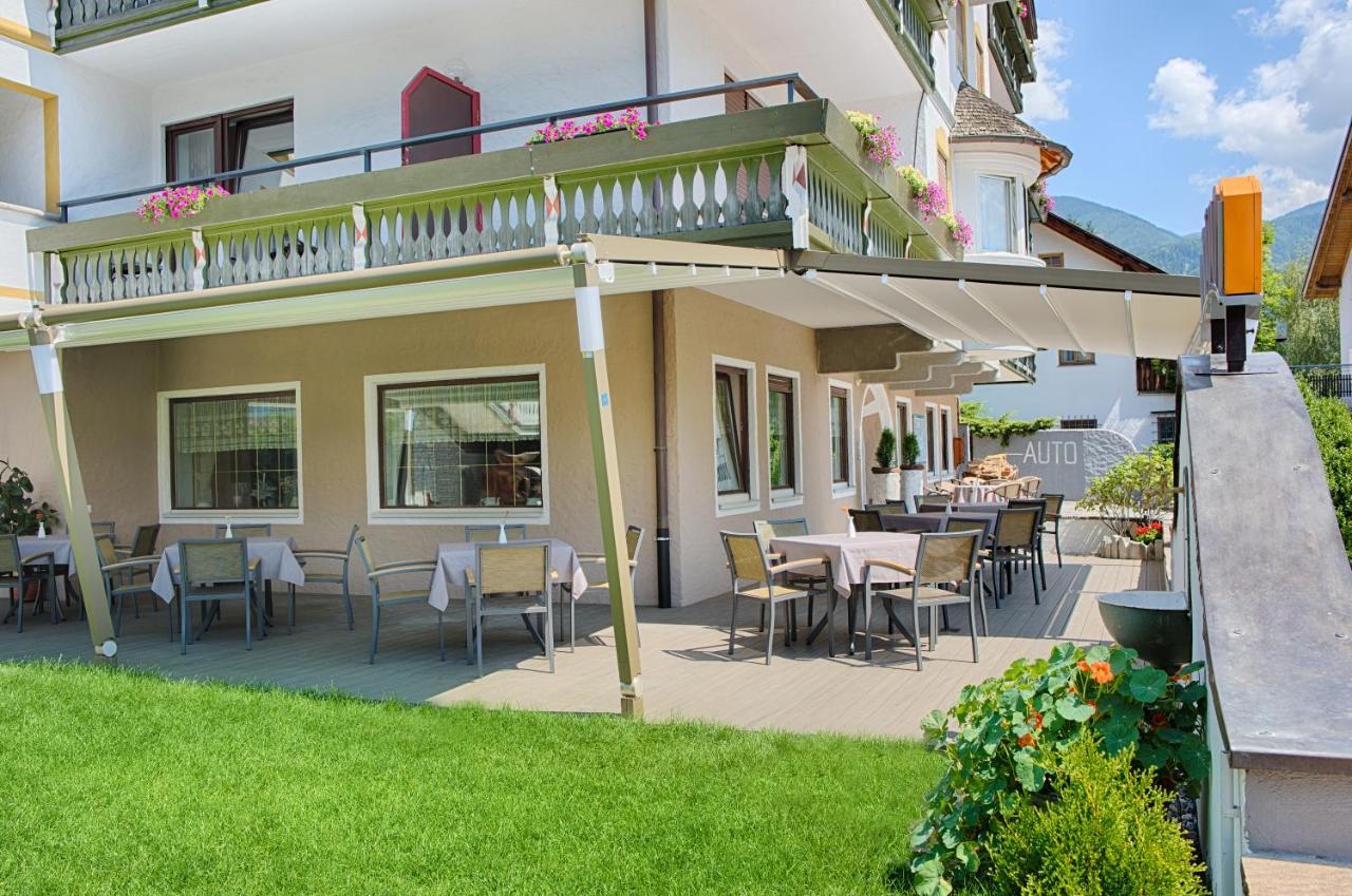 Hotel Gissbach Bruneck Exteriör bild